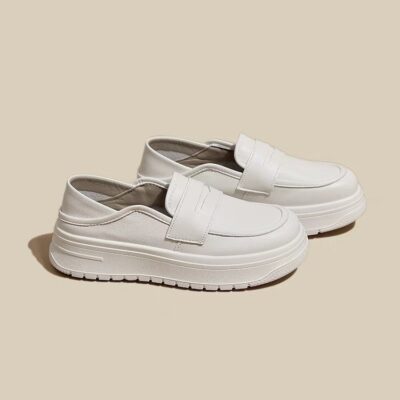 Soft Bottom  Breathable Nurse Shoes - Image 4