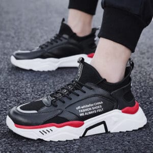 Sports shoes