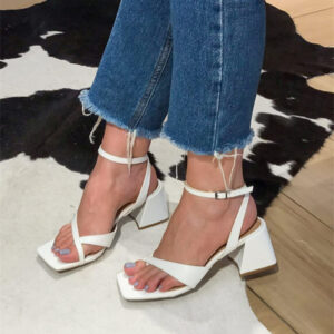 Thick Heel Toe Covering Women's Buckle Sandals
